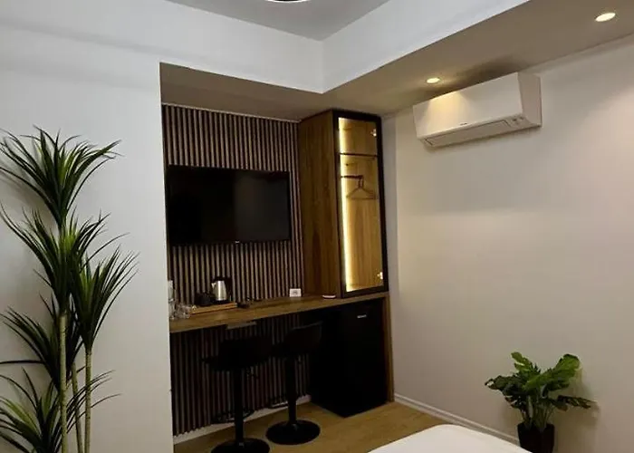 Appartement Rica 2 *